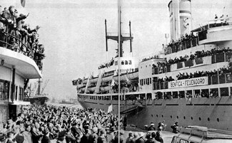 5 mei 1963, de grote uittocht van supporters richting Lissabon is begonnen. Twee grootte passasgiersschepen, de Waterman en de Grote Beer voeren volgeladen met Feyenoordsupporters richting Portugaal. Vele honderden supporters zwaaiden de schepen uit. De s