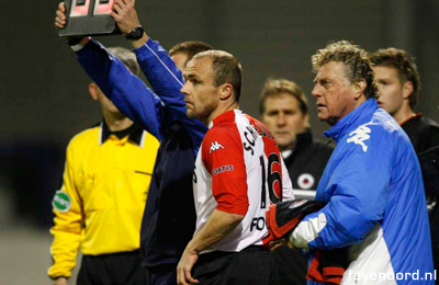 Alfred Schreuder maakt zijn rentree!