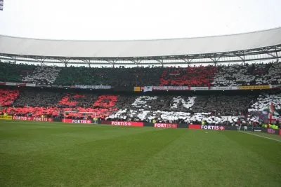 TIFO actie ter ere van Coen Moulijn die 70 was geworden