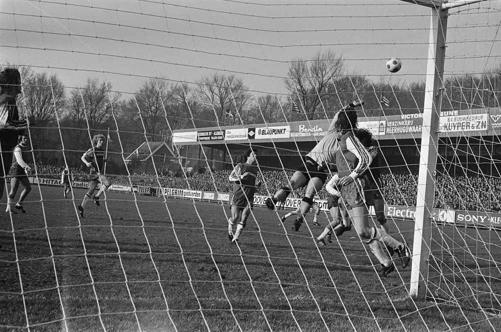 AZ67 tegen Feyenoord 1-1, spelmomenten. Foto: Hans Peters / Anefo, Nationaal Archief (CC0).