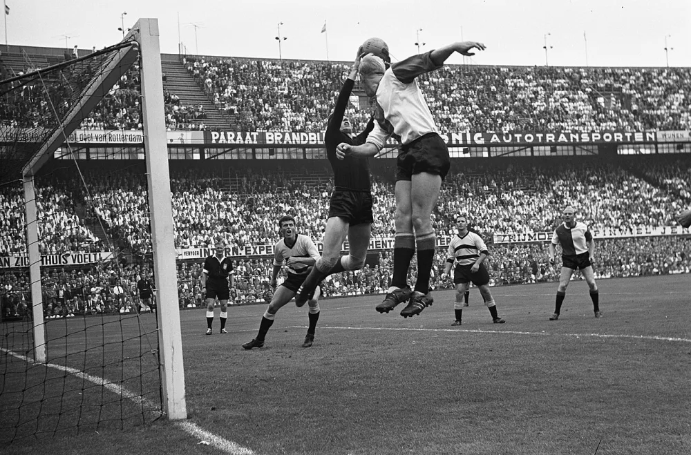 Feyenoord tegen DOS 4-2, spelmomenten. Foto: Eric Koch / Anefo, Nationaal Archief (CC0).
