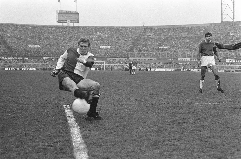 Ajax-Feijenoord 0-1 spelmomenten. Foto: Jac. de Nijs / Anefo, Nationaal Archief (CC0).