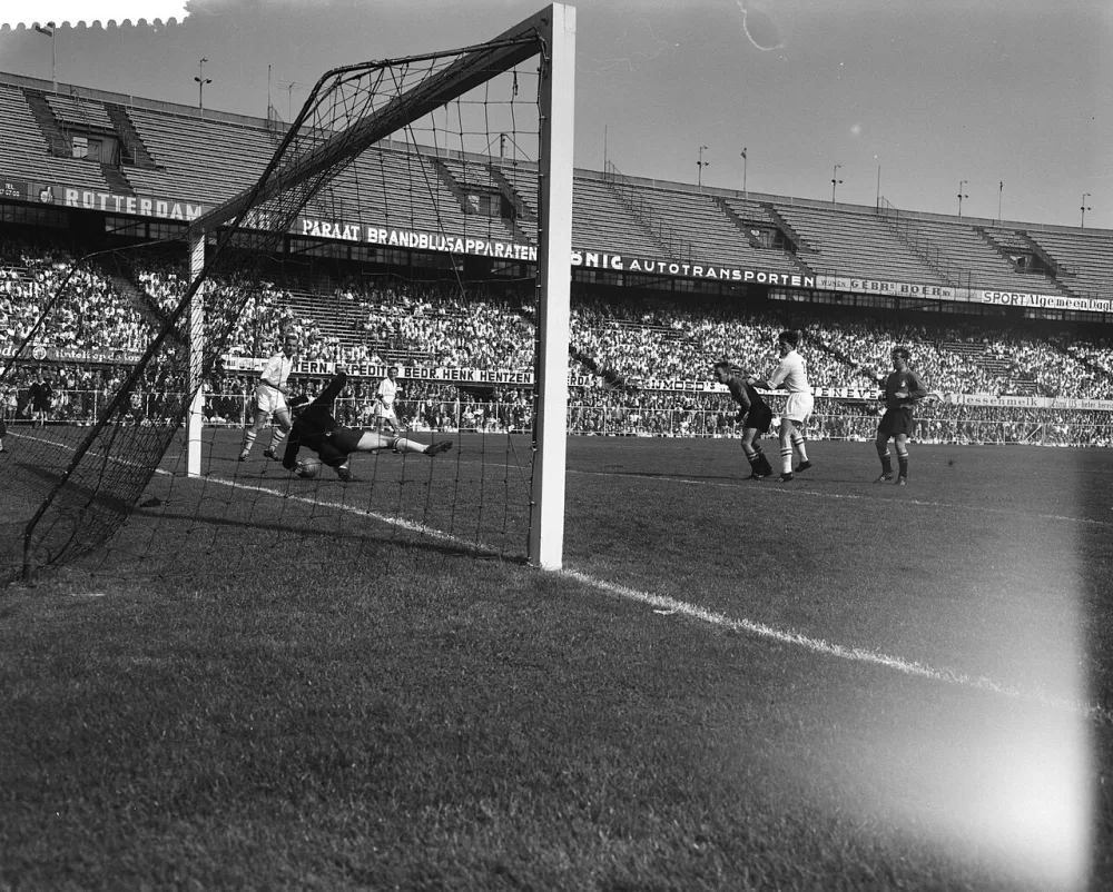 Feyenoord tegen Willem II 7-1. Foto: Herbert Behrens / Anefo, Nationaal Archief (CC0).