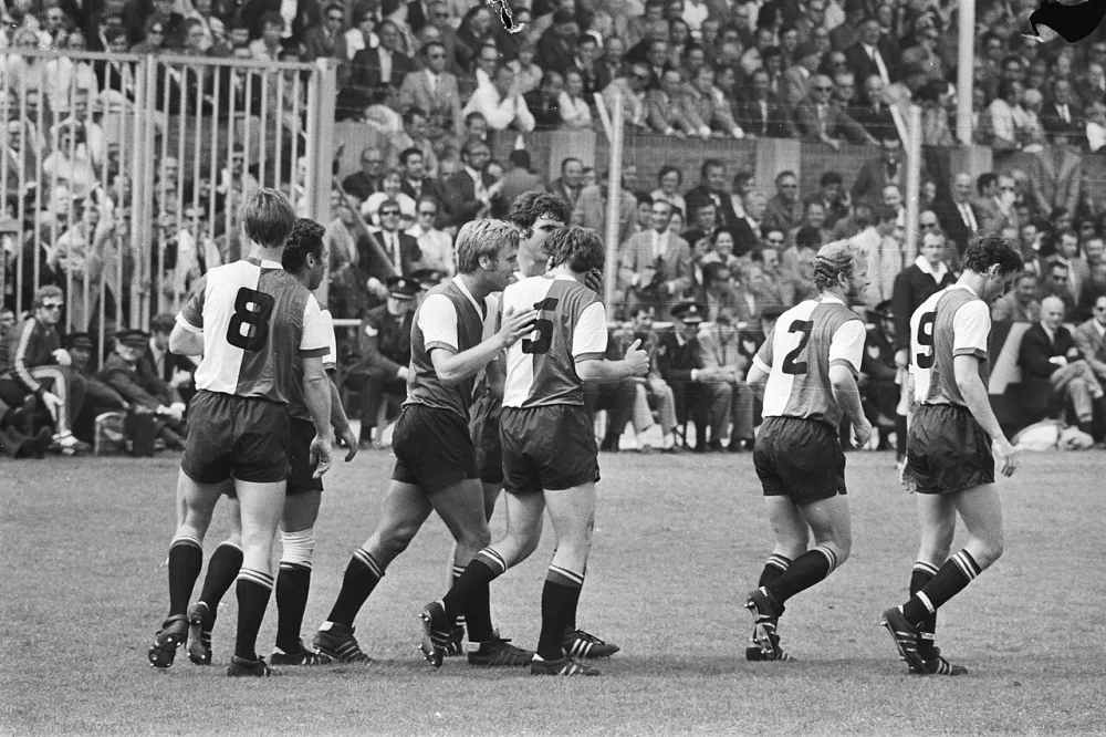 Spelmoment. Foto: fotograaf onbekend / Anefo, Nationaal Archief (CC0).