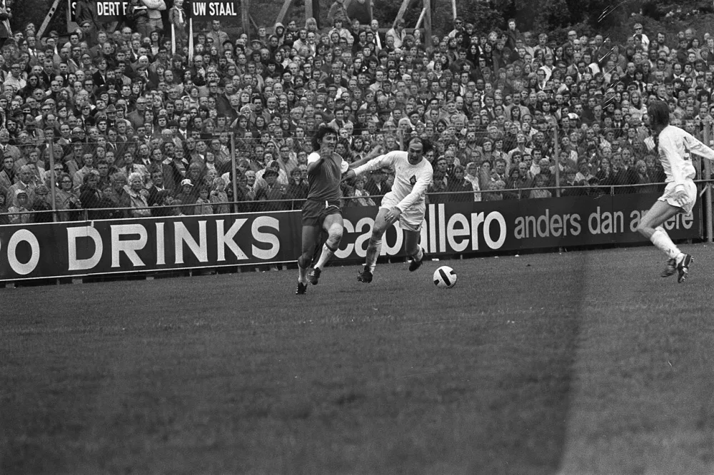 Telstar tegen Feyenoord 0-1. Foto: Rob Mieremet / Anefo, Nationaal Archief (CC0).