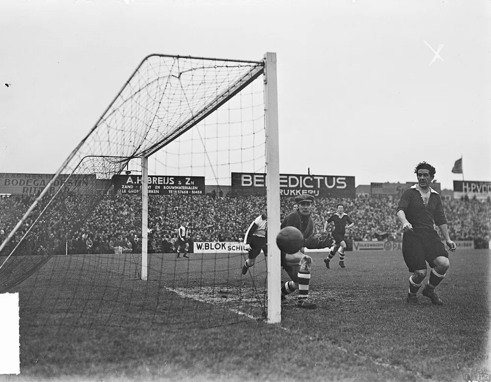 Sparta tegen Feyenoord 2-0. Foto: J.D. Noske / Anefo, Nationaal Archief (CC0).