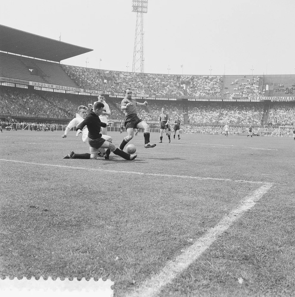 Feyenoord tegen Fortuna 54 7-1. Foto: Herbert Behrens / Anefo, Nationaal Archief (CC0).