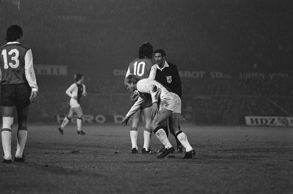 Ajax tegen Feijenoord 6-0; spelmomenten. Foto: Hans Peters / Anefo, Nationaal Archief (CC0).