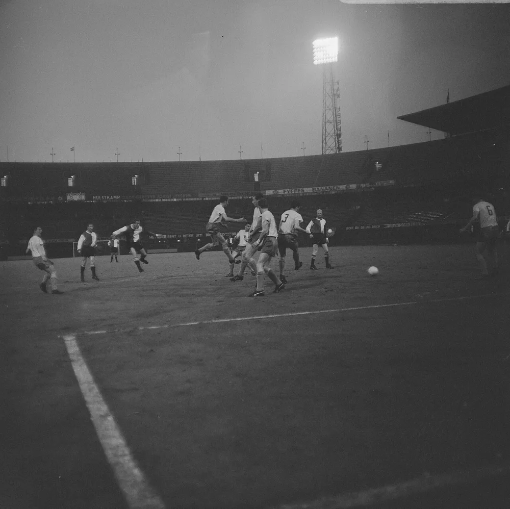 Intertoto, Feyenoord tegen Chaux de Fonds 4-1, spelmomenten. Foto: Jan Voets / Anefo, Nationaal Archief (CC0).