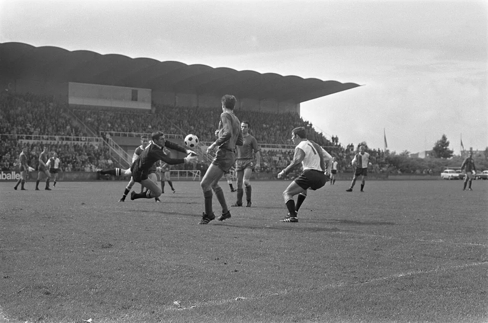 spelmoment. Foto: fotograaf onbekend / Anefo, Nationaal Archief (CC0).
