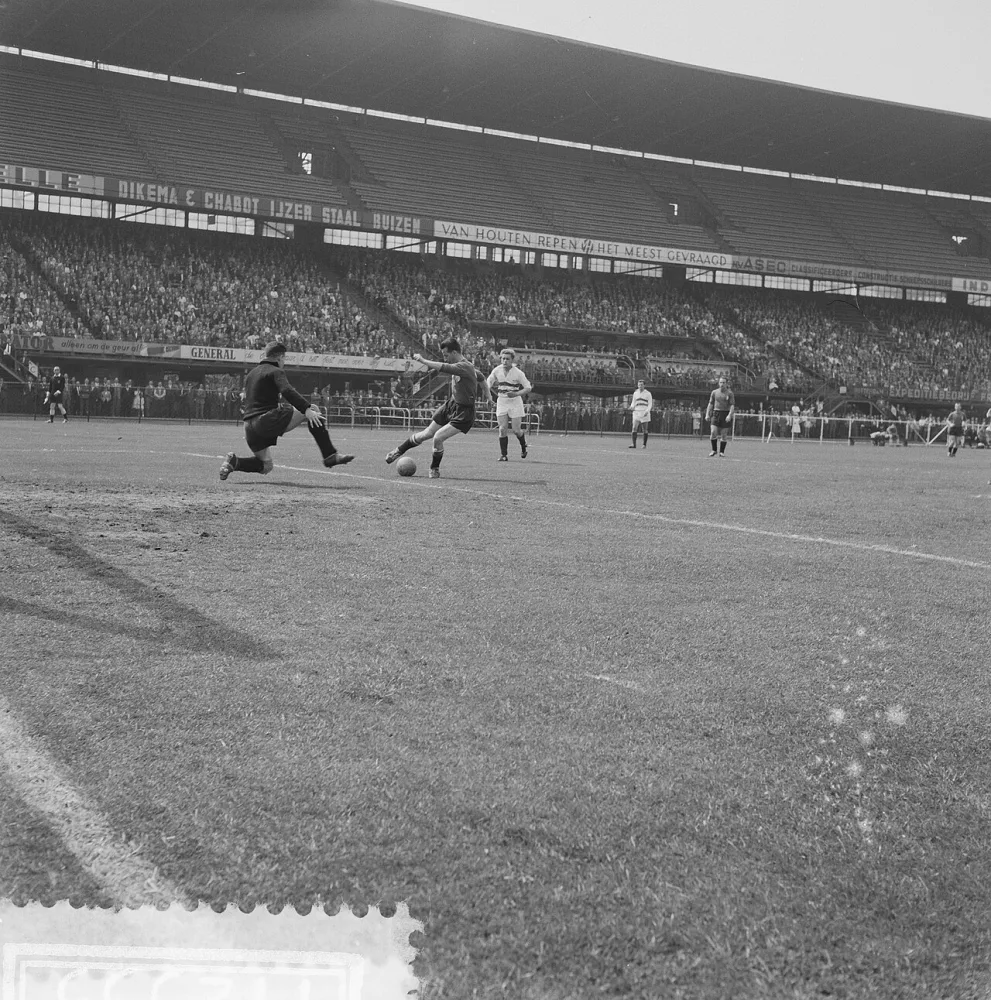 Feyenoord tegen Fortuna 54 7-1. Foto: Herbert Behrens / Anefo, Nationaal Archief (CC0).