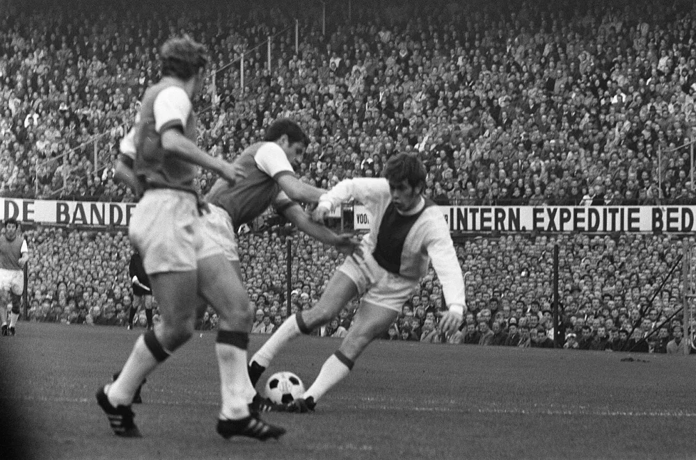 Feyenoord tegen Ajax 1-0. Foto: Eric Koch / Anefo, Nationaal Archief (CC0).