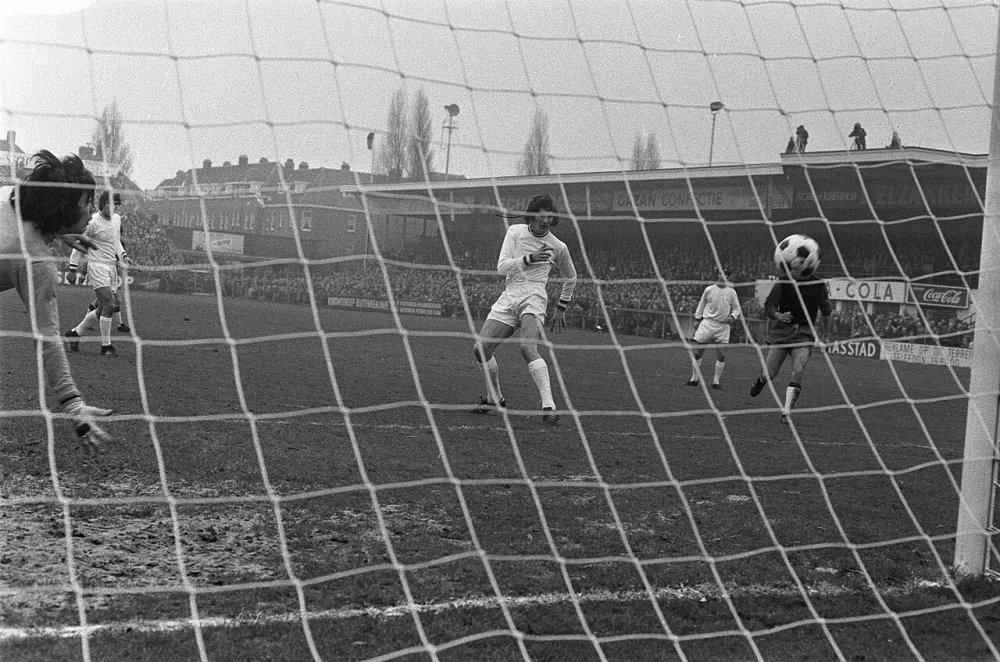 Excelsior tegen Feyenoord 0-1. Foto: Hans Peters / Anefo, Nationaal Archief (CC0).