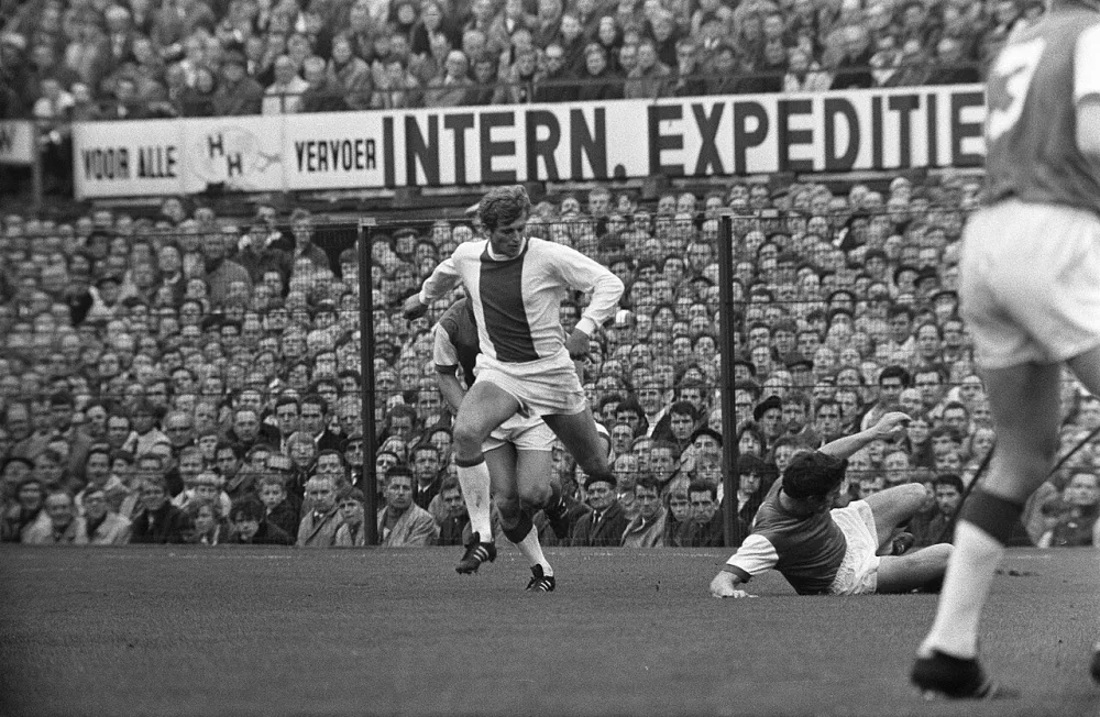 Feyenoord tegen Ajax 1-0. Foto: Eric Koch / Anefo, Nationaal Archief (CC0).