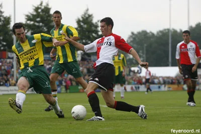 Voorschoten 97 – Feyenoord · 0–9