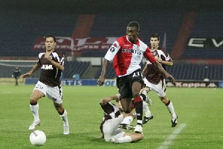 Feyenoord – Rapid Boekarest · 1–1