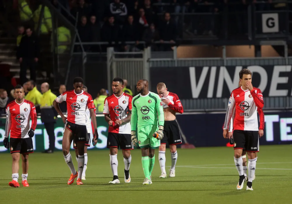 Heracles Almelo – Feyenoord · 2–0