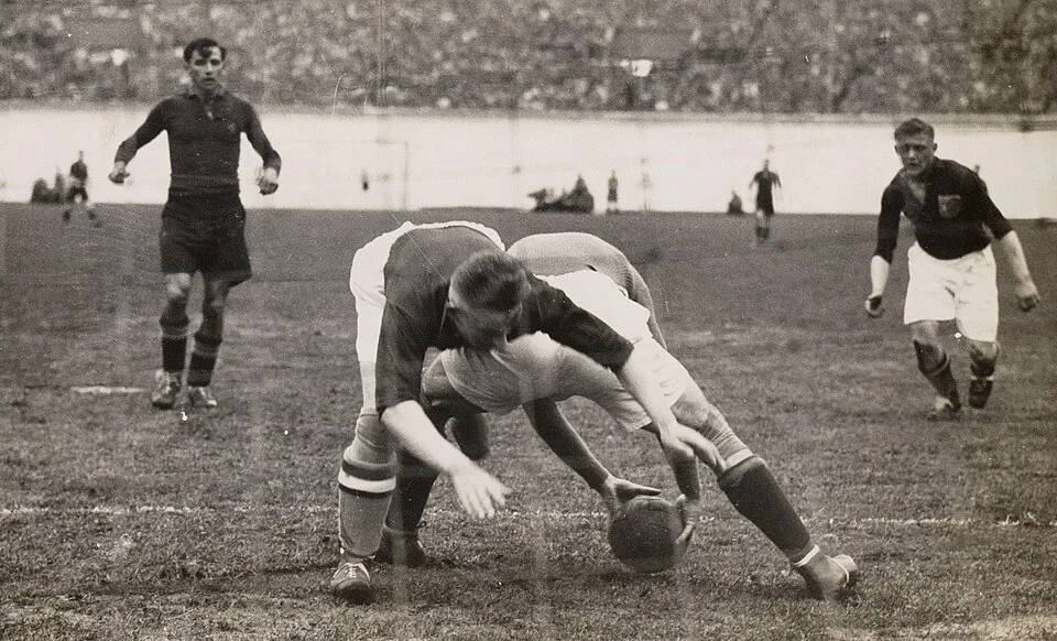 Toon Duijnhouwer, 1933. Foto: Unknown photographer via Wikimedia Commons, CC0.