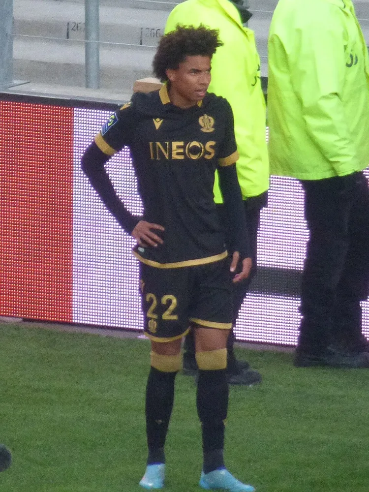 Calvin Stengs, 2022. Foto: Supporterhéninois via Wikimedia Commons, CC0.
